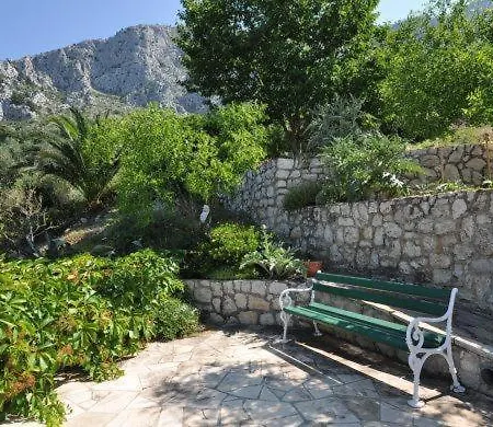 Appartement With A Parking Space Omis - 11066 Zakučac